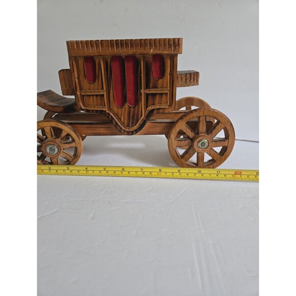 Vintage Handcrafted Wooden Western Stagecoach Box Trinket - Picture 6 of 9